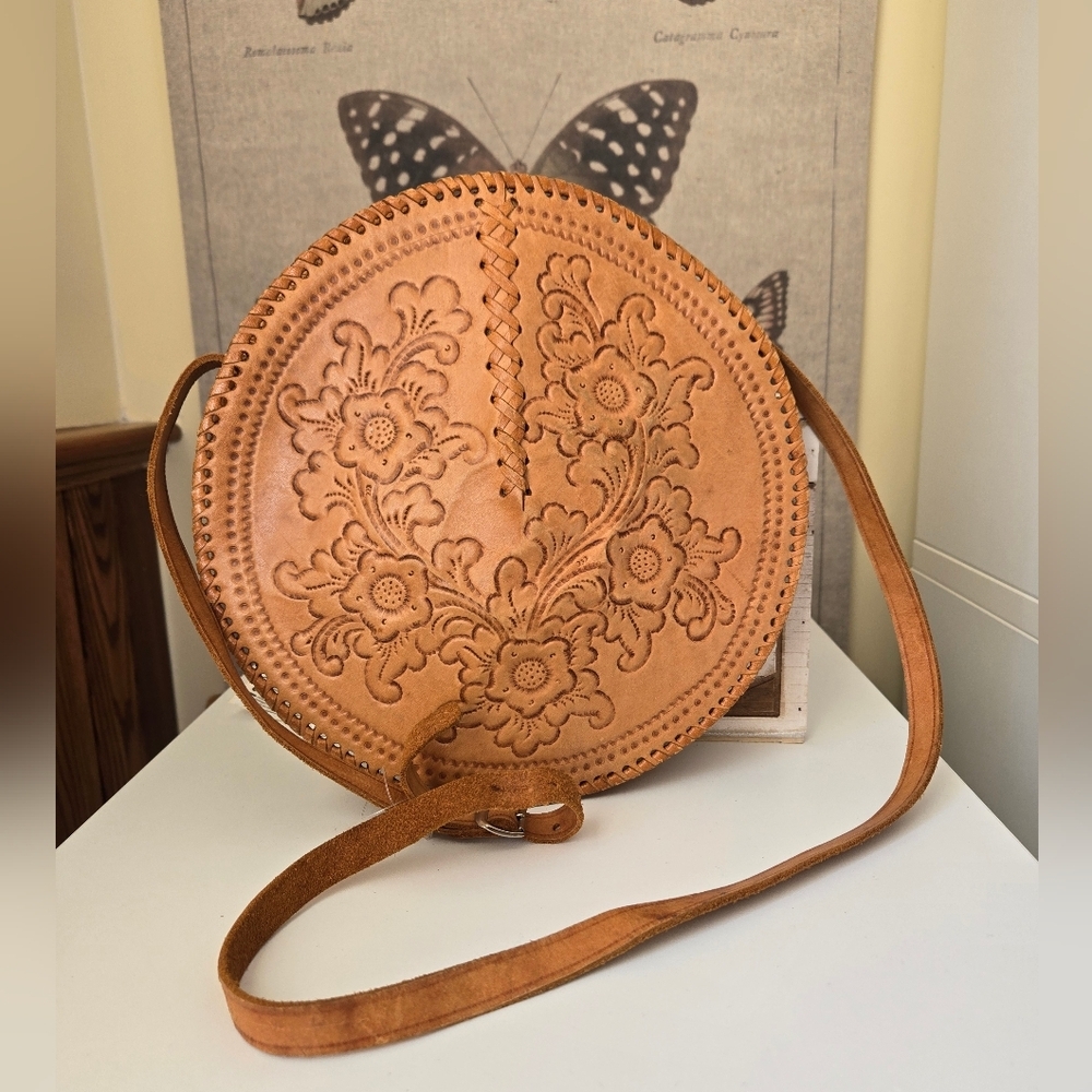 Vintage Round Tooled Leather Bag - Picture 1 of 8